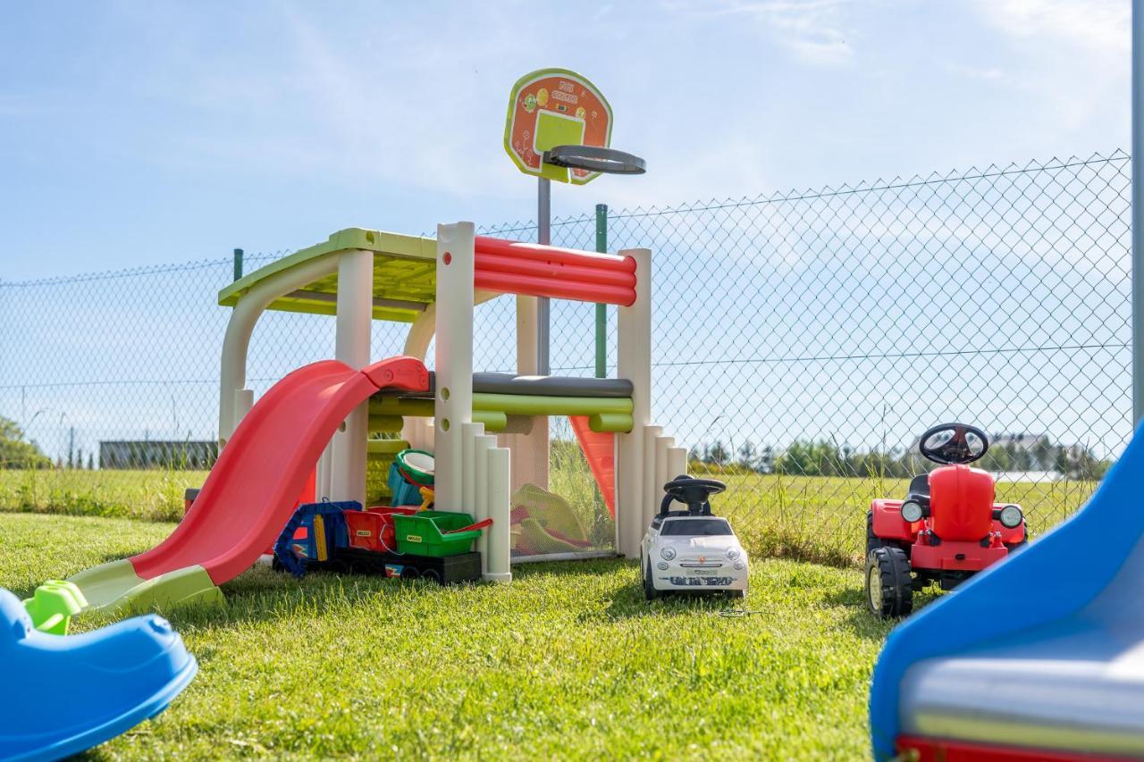 Niebieskie Zagle Sianożęty Exterior foto
